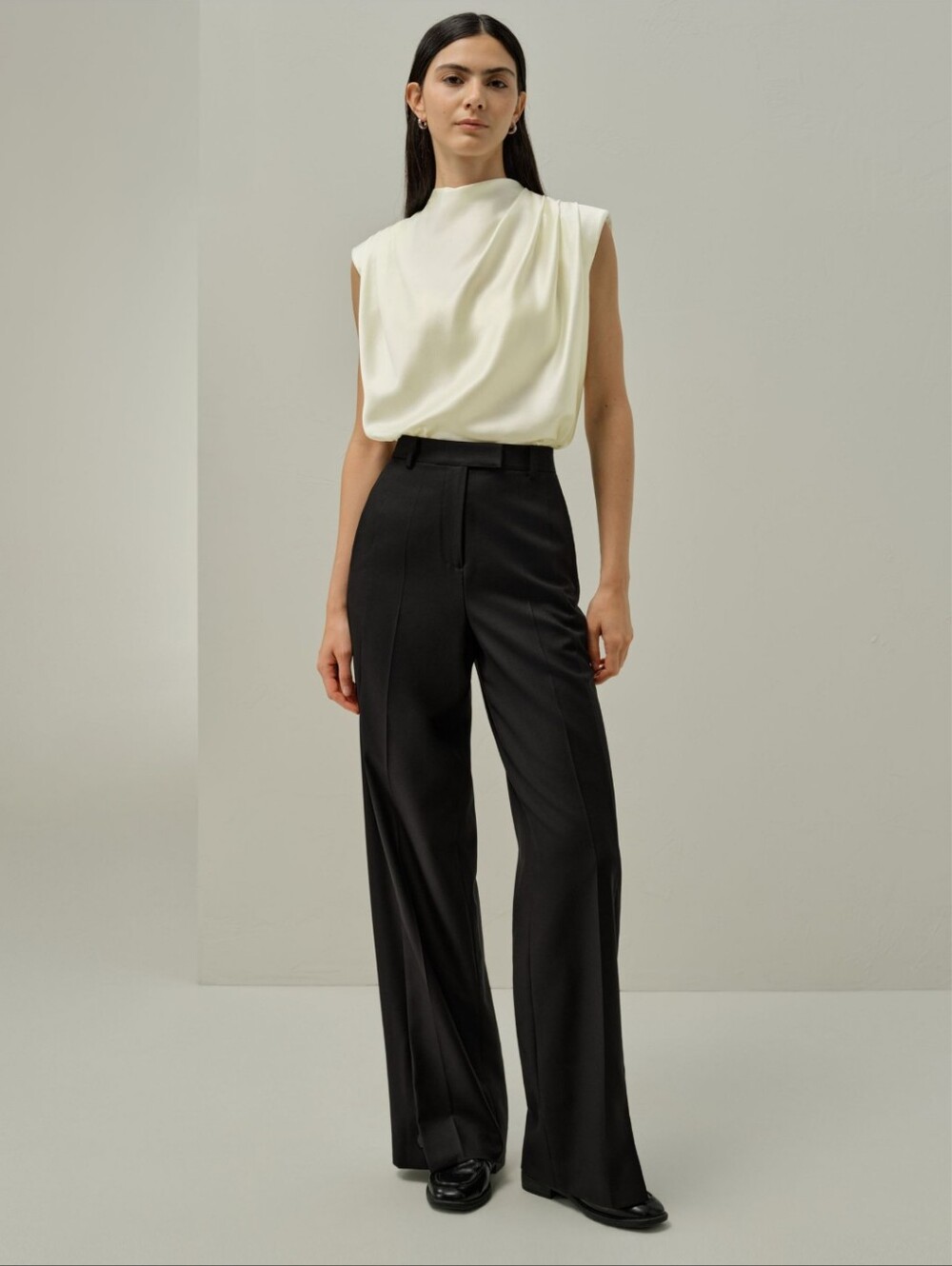 Lilysilk X Lydia Tomlinson Grace Top - Picture 3 of 3
